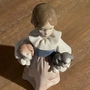 Lladro Arms Full of Love